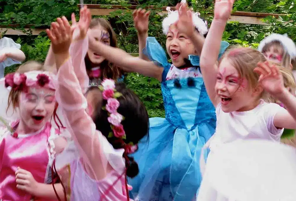 Fairy Parties Vancouver | Award-Winning Children's Entertainer | In the Company of Fairies